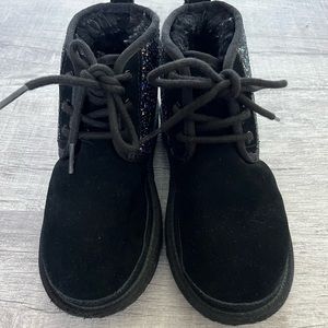 UGG kids Neumel ii cosmo’s